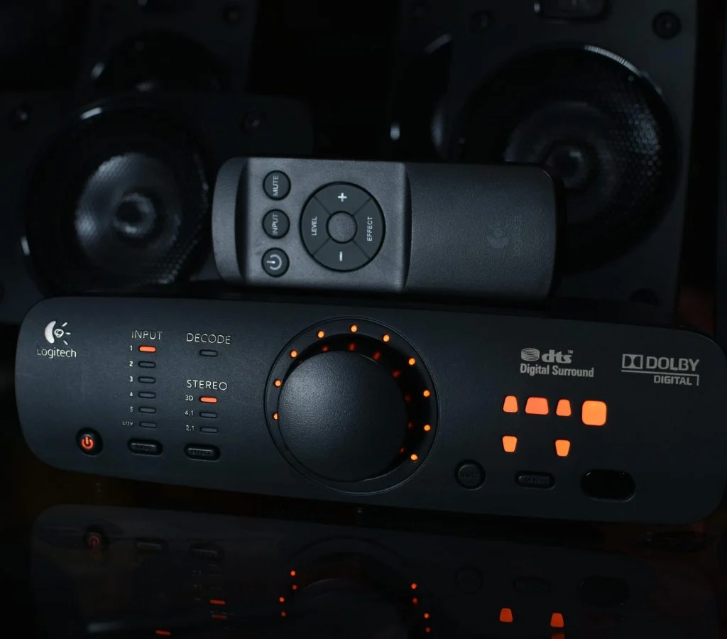 Gaming sound card audio setup with headphones and microphone