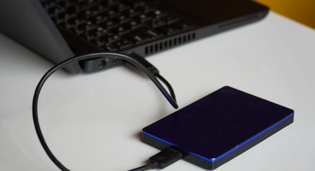 external hard drive USB connection