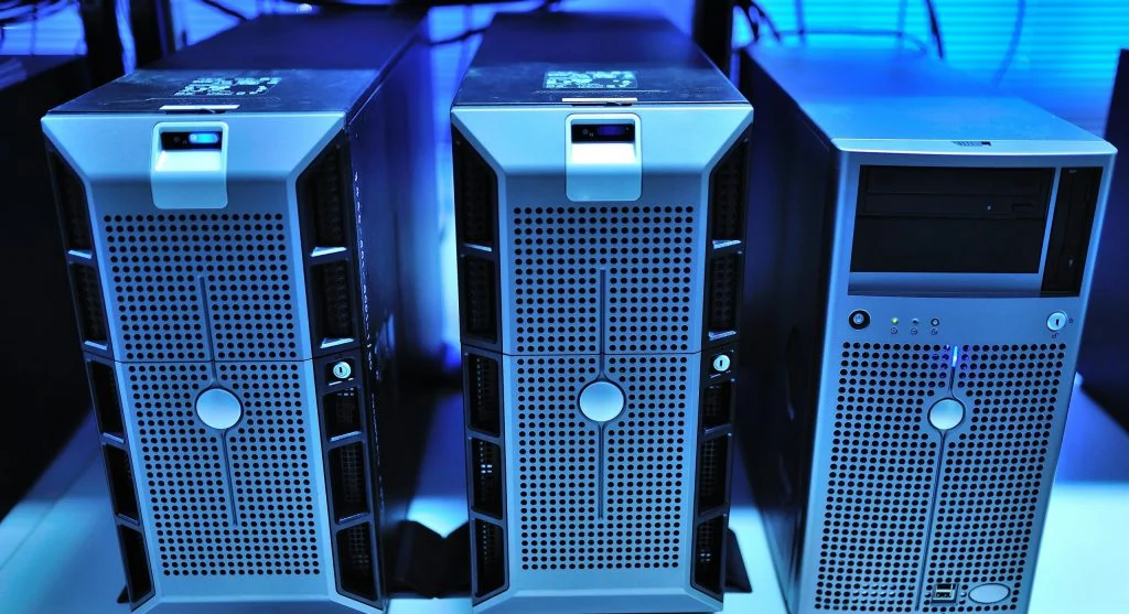 refurbished vs new computer comparison setup