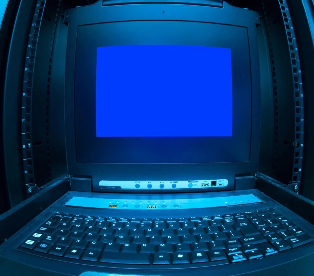 Computer screen displaying no internet connection error message