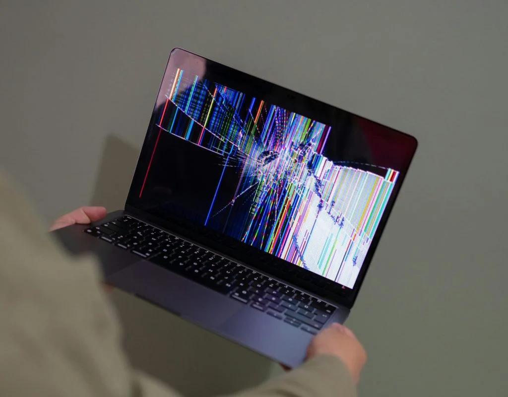 Unresponsive computer screen with frozen display