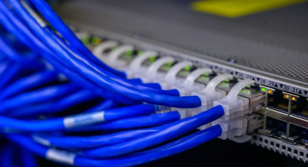 Wi-Fi vs Ethernet comparison