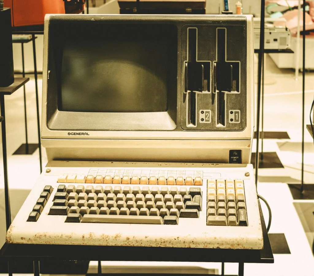 Old computer vs new computer comparison image