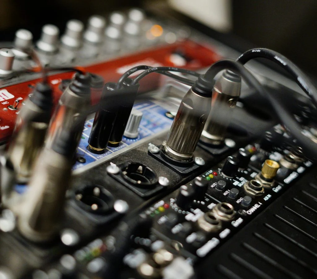 Sound card comparison infographic