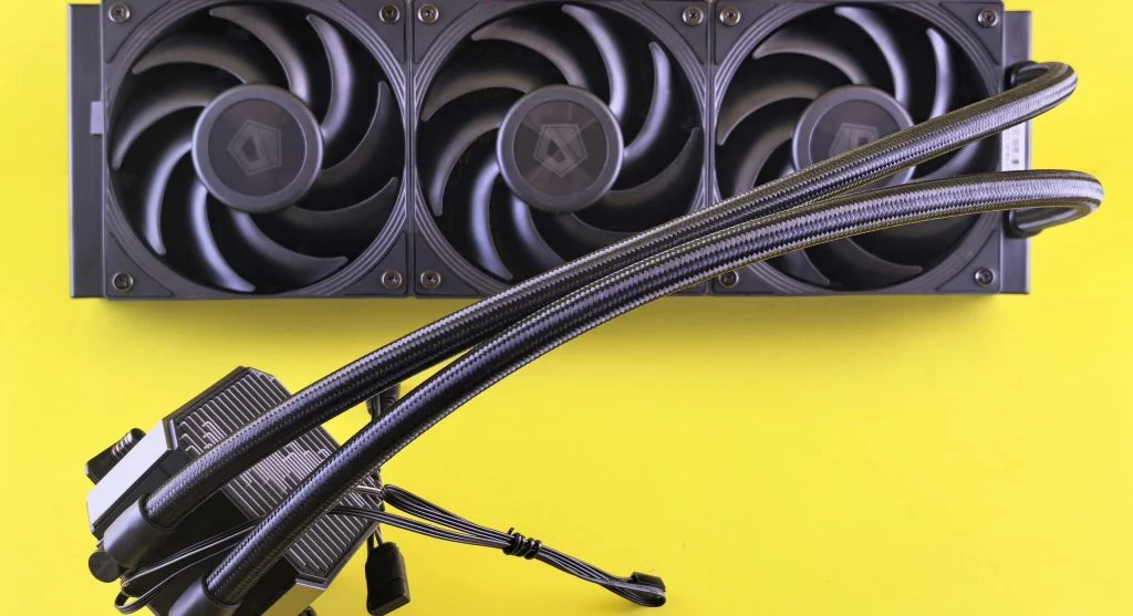 Computer liquid cooling system components