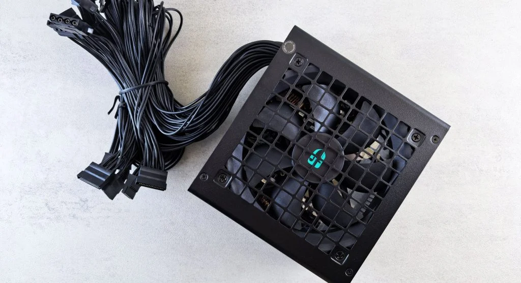 Power supply unit with 80 Plus certification logo