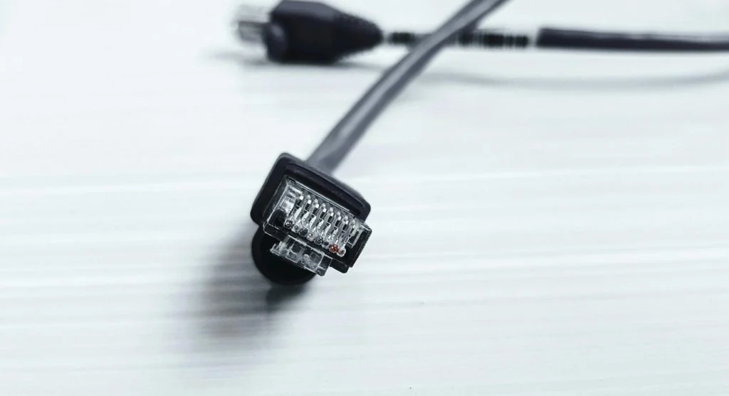 wired vs wireless network cards
