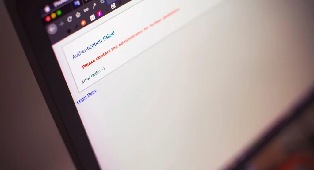 Computer screen displaying slow internet connection with a service outage error message