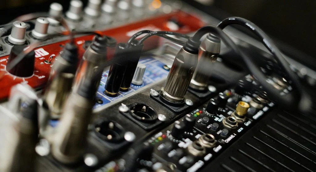 Sound card comparison infographic